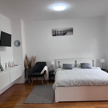 Studio Apartman - Sweet&Little Vrbovec Dış mekan fotoğraf