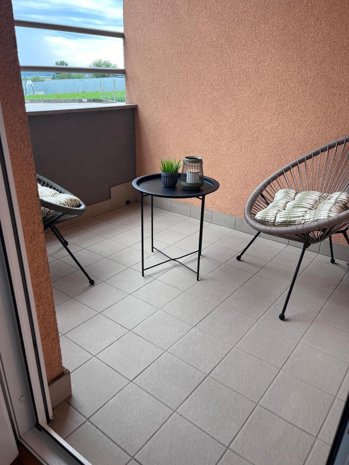 Studio Apartman - Sweet&Little Vrbovec Dış mekan fotoğraf